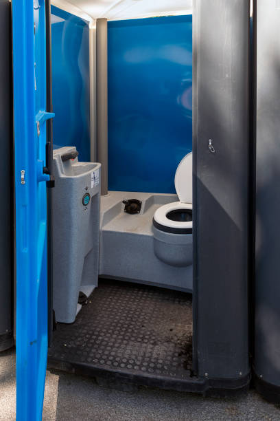 Best High-end porta potty rental  in Venice Gardens, FL