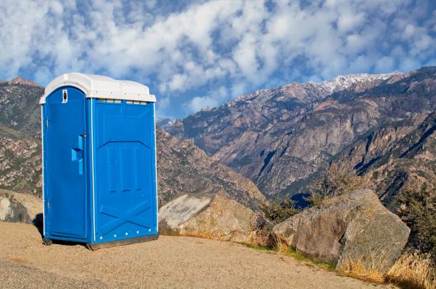 Best Portable restroom trailer rental  in Venice Gardens, FL