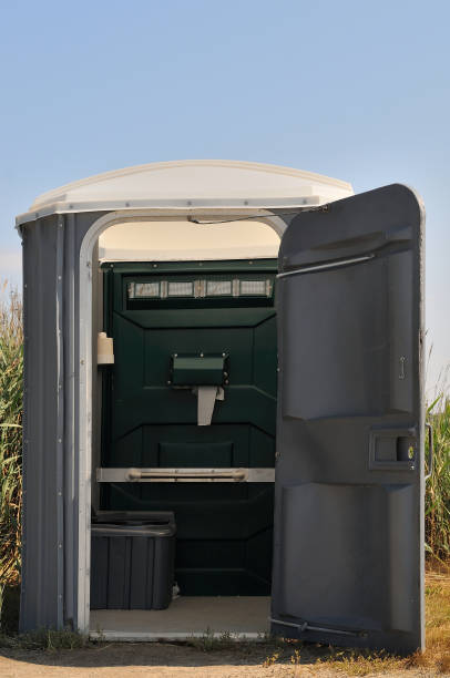 Best Temporary restroom rental  in Venice Gardens, FL